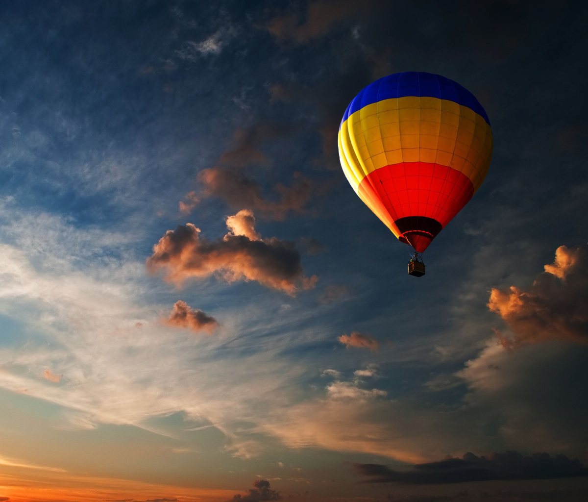 Sfondi Colorful Air Balloon 1200x1024