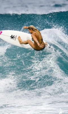 Das Girl Surfing Wallpaper 240x400