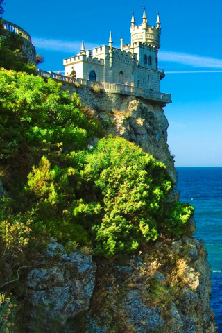 Screenshot №1 pro téma Swallows Nest Castle in Crimea 320x480