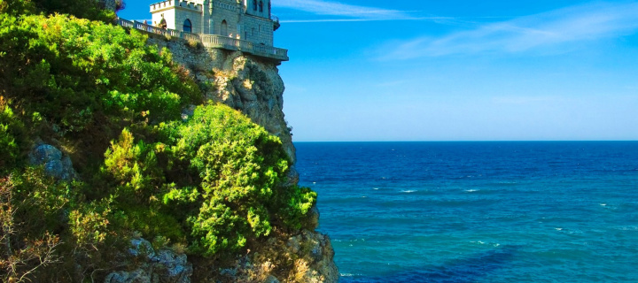 Swallows Nest Castle in Crimea screenshot #1 720x320