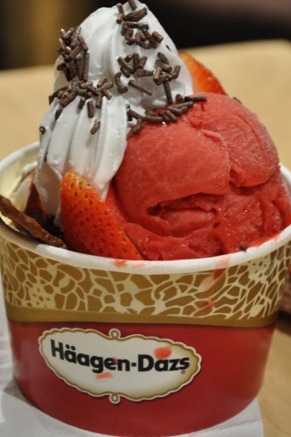 Sfondi Ice Cream - Häagen-Dazs 320x480