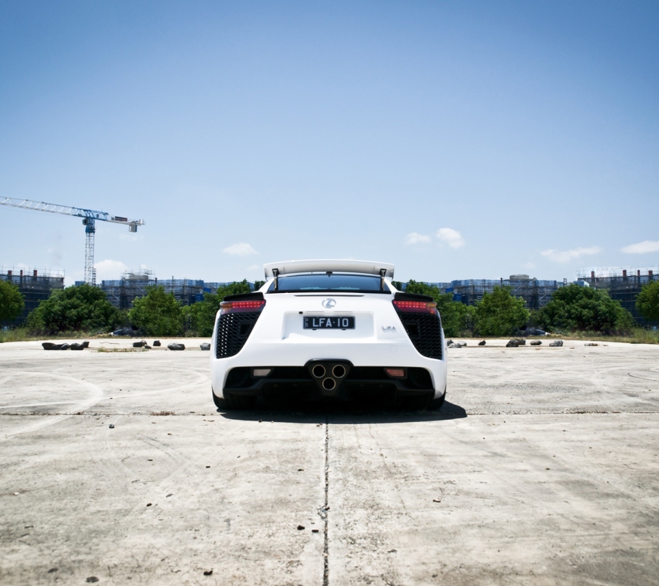 Fondo de pantalla White Lexus 960x854