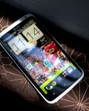 Das HTC One X - Smartphone Wallpaper 128x160