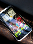 Das HTC One X - Smartphone Wallpaper 132x176