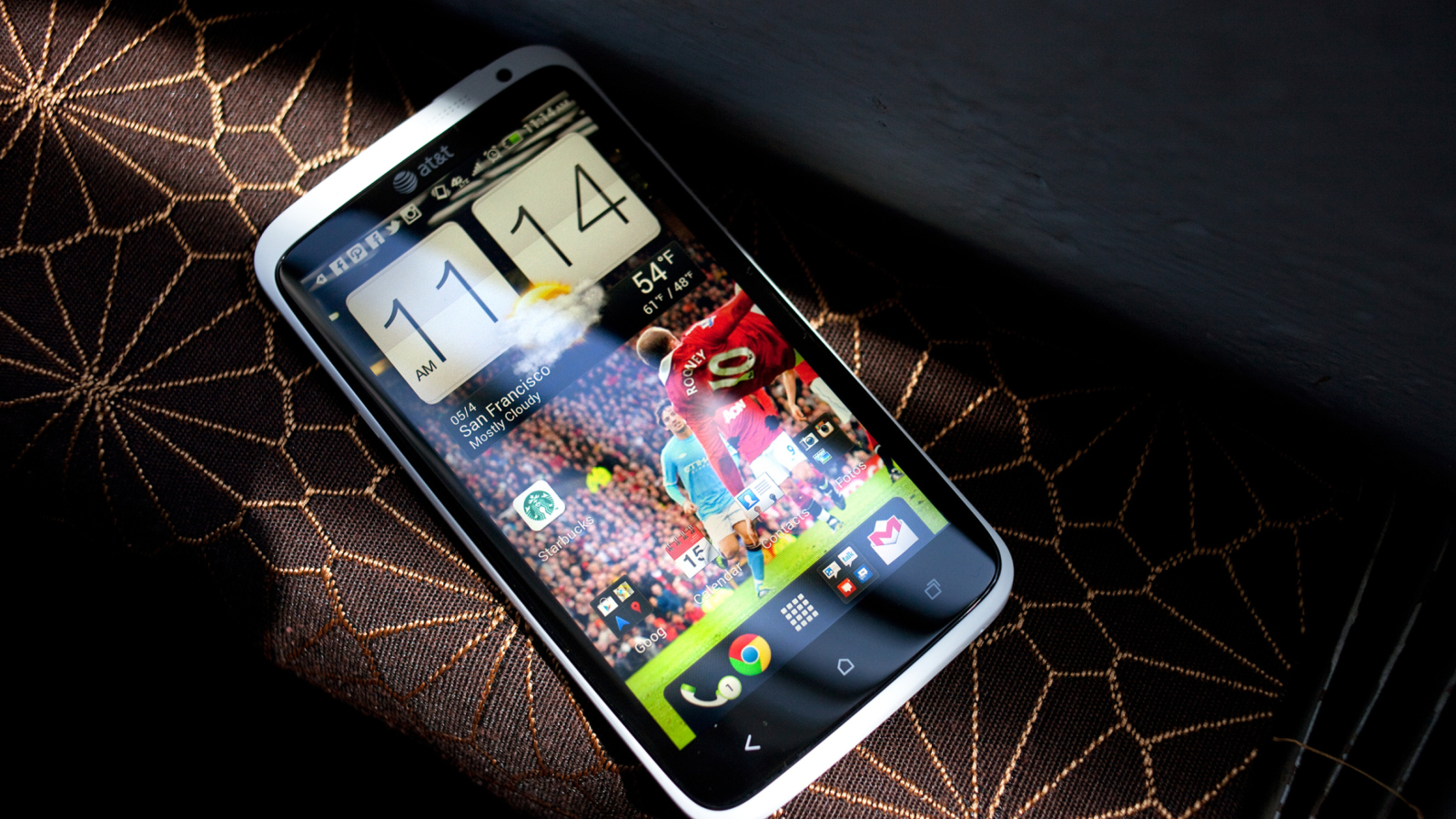 Screenshot №1 pro téma HTC One X - Smartphone 1600x900