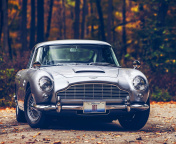 Das Aston Martin DB5 Wallpaper 176x144