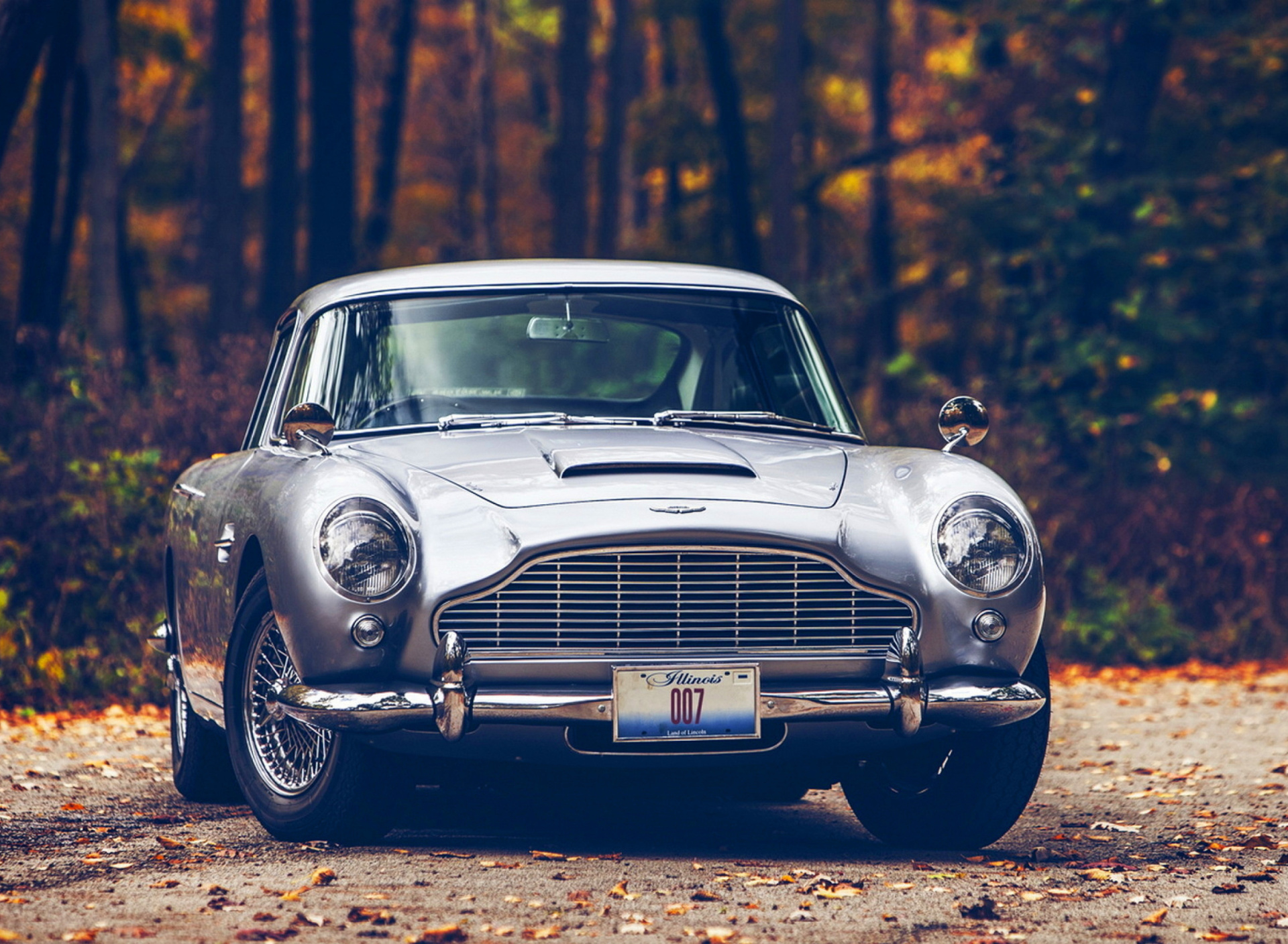 Fondo de pantalla Aston Martin DB5 1920x1408