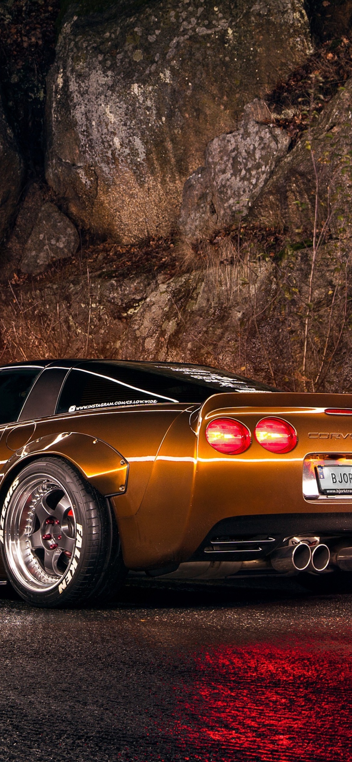 Fondo de pantalla Chevrolet Corvette Carbon Tuning 1170x2532