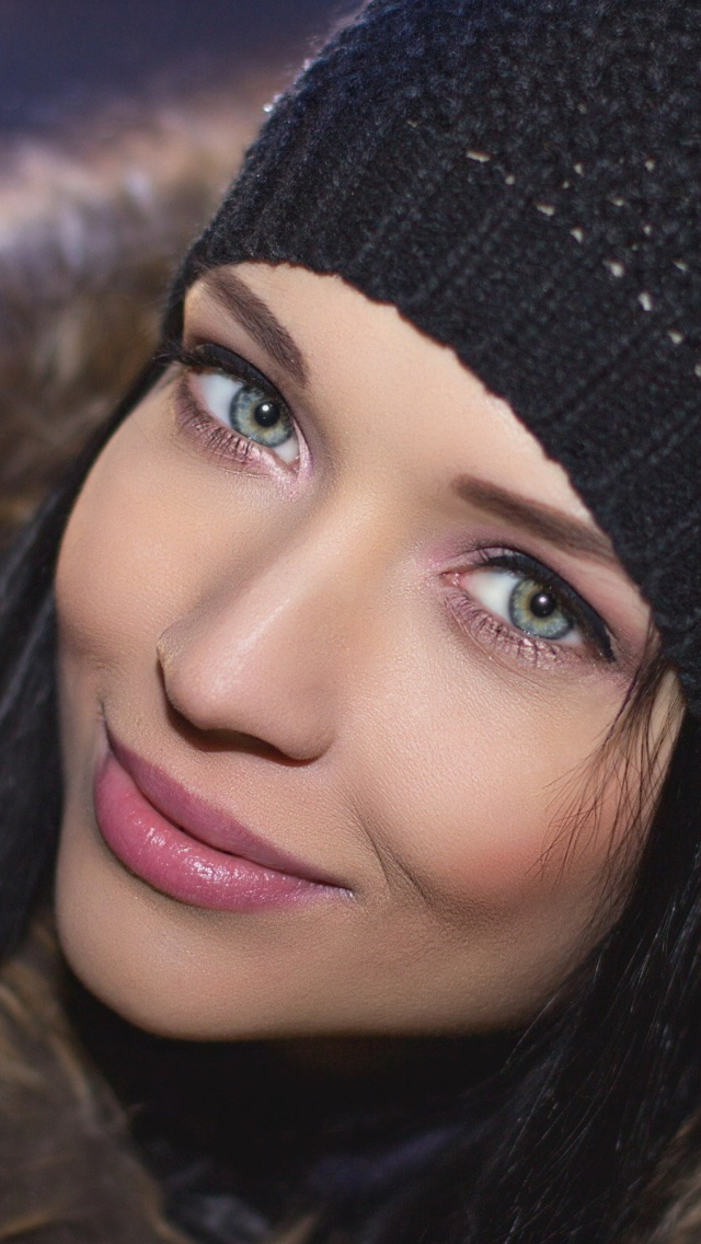 Angelina Petrova Top Model screenshot #1 640x1136