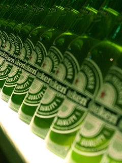 Screenshot №1 pro téma Heineken Beer 240x320