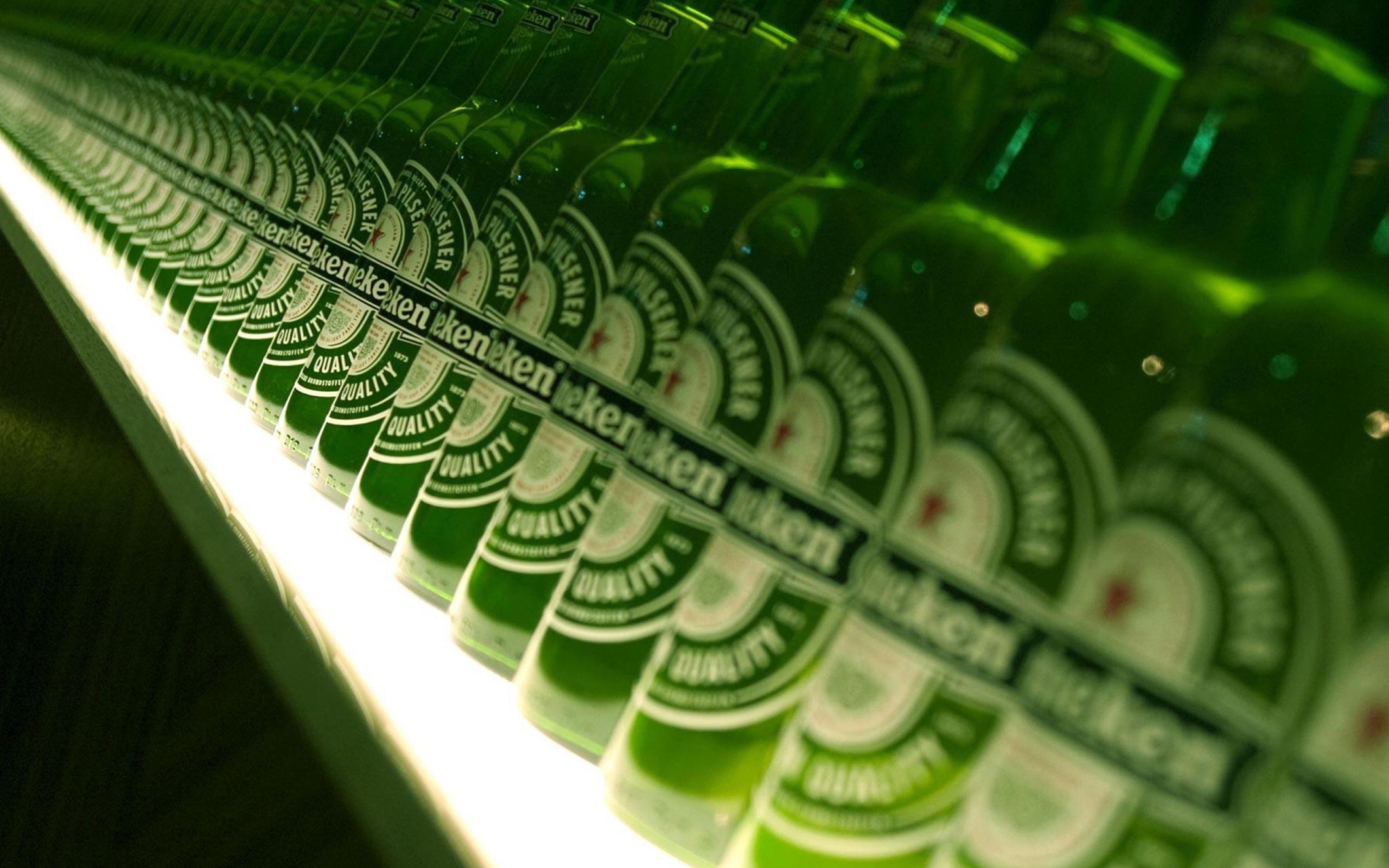 Das Heineken Beer Wallpaper 2560x1600
