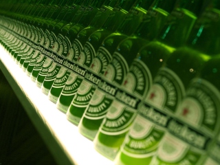 Das Heineken Beer Wallpaper 320x240