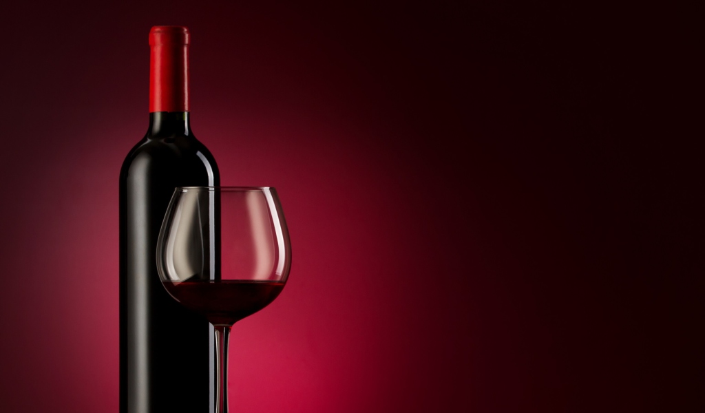 Das Nice Bottle Of Red Wallpaper 1024x600