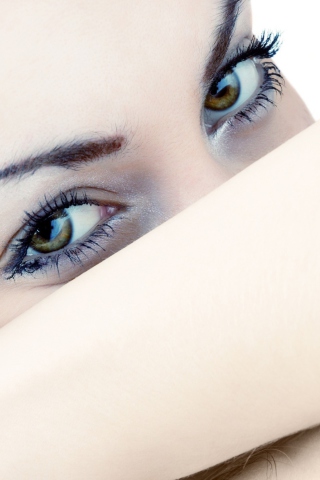 Das Beautiful Eyes Wallpaper 320x480