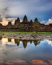 Fondo de pantalla Angkor Wat 176x220