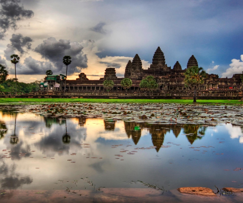 Angkor Wat wallpaper 960x800