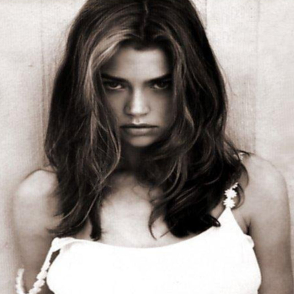 Screenshot №1 pro téma Denise Richards 1024x1024