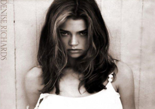 Free Denise Richards Picture for Android, iPhone and iPad