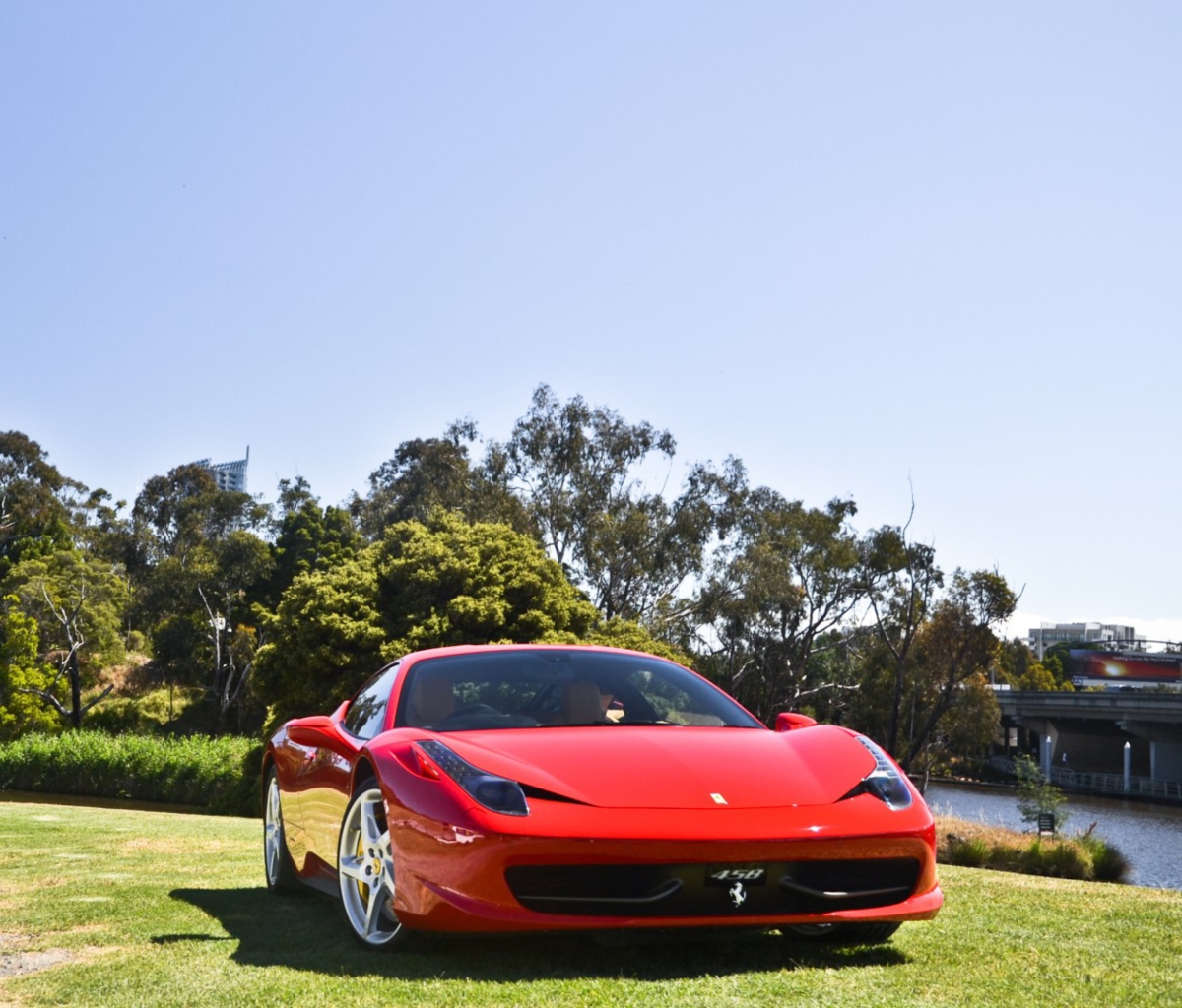Red Ferrari screenshot #1 1200x1024