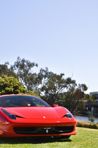 Fondo de pantalla Red Ferrari 320x480