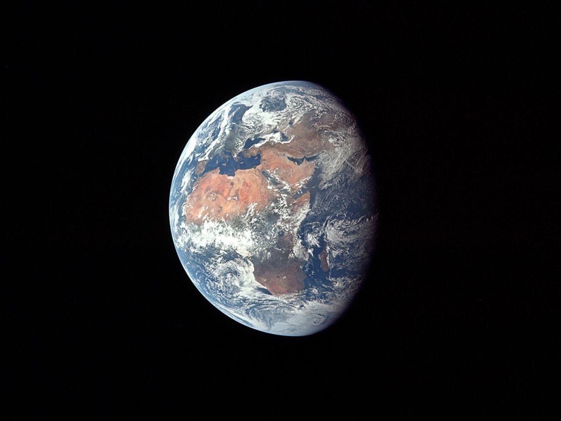 Earth Apollo wallpaper 1152x864