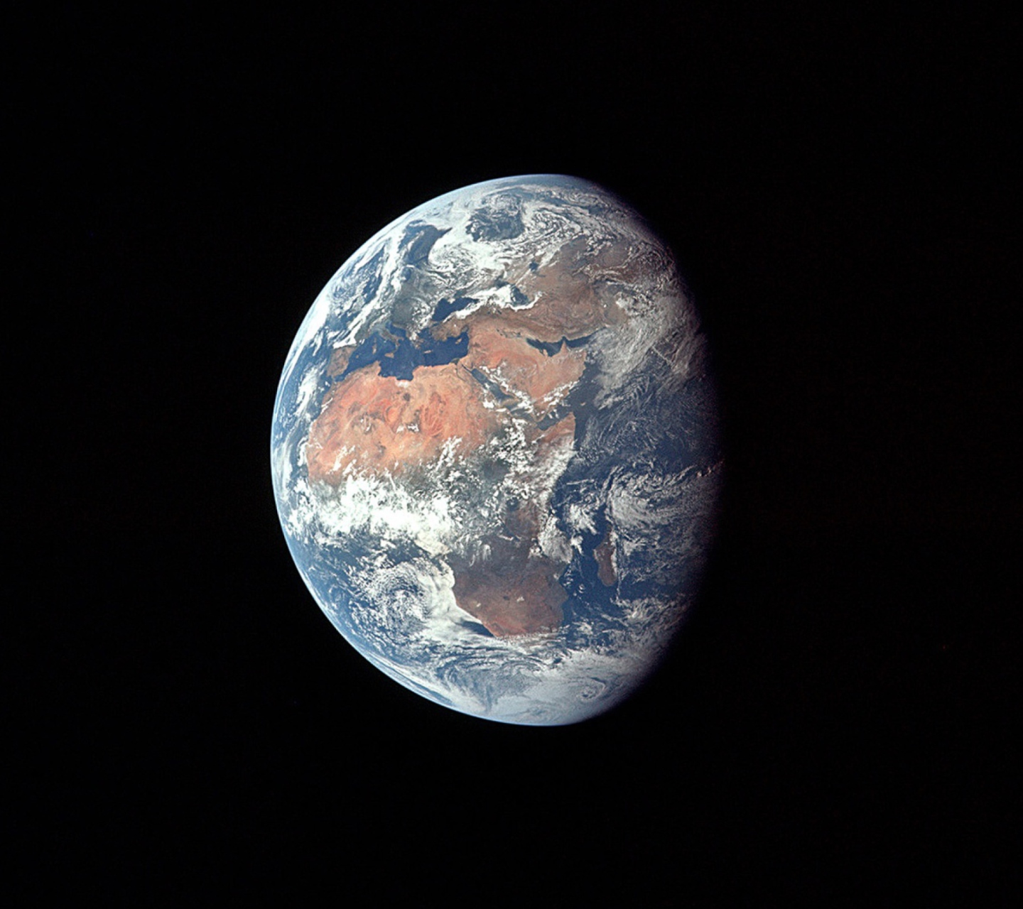 Обои Earth Apollo 1440x1280