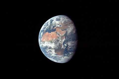Screenshot №1 pro téma Earth Apollo 480x320
