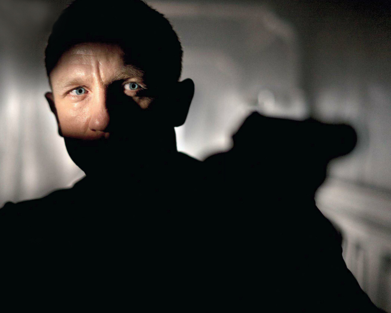 Das Daniel Craig As Agent 007 Wallpaper 1280x1024