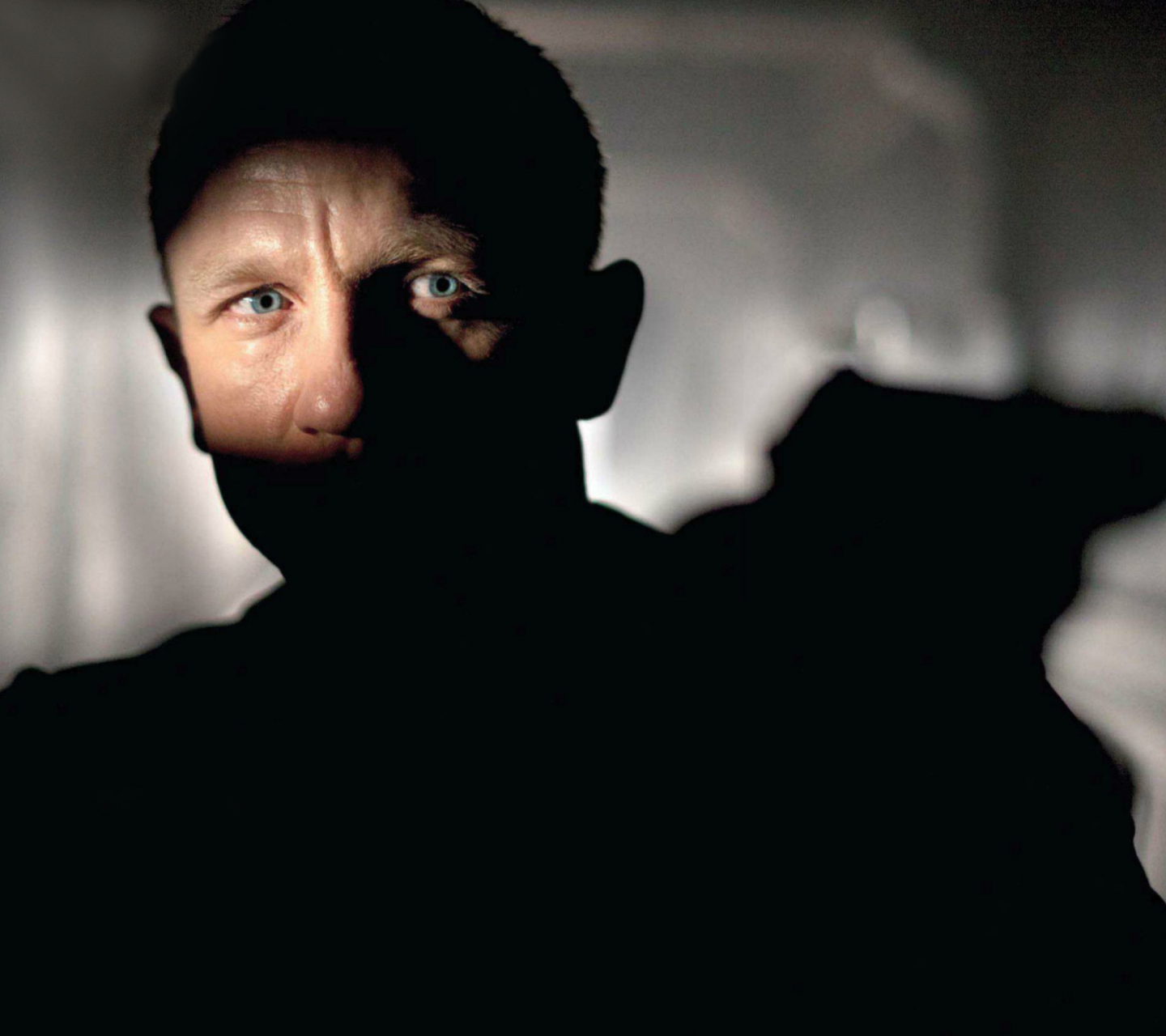 Обои Daniel Craig As Agent 007 1440x1280