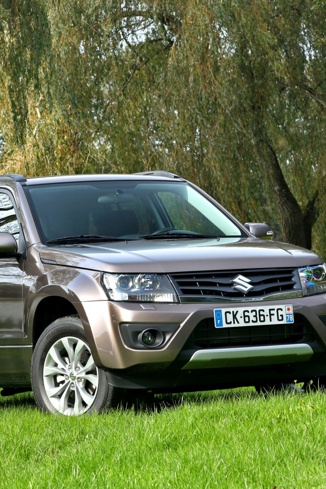 Suzuki Grand Vitara wallpaper 640x960