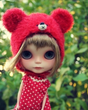 Screenshot №1 pro téma Cute Doll In Red Hat 176x220
