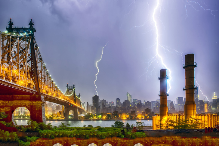 Storm in New York wallpaper