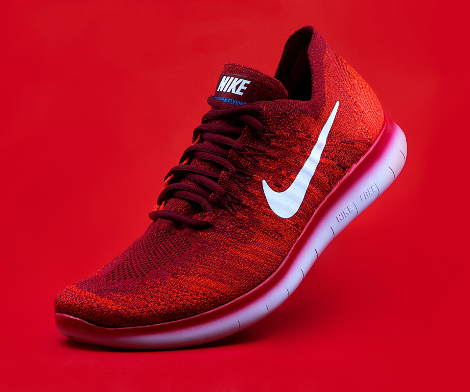 Red Nike Shoes wallpaper 960x800