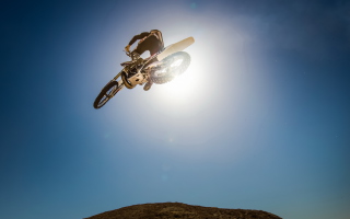 Motorcycle Extreme - Obrázkek zdarma pro Motorola DROID
