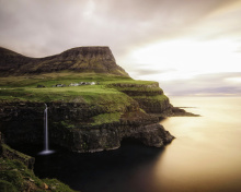 Fondo de pantalla Gasadalur west side Faroe Islands 220x176