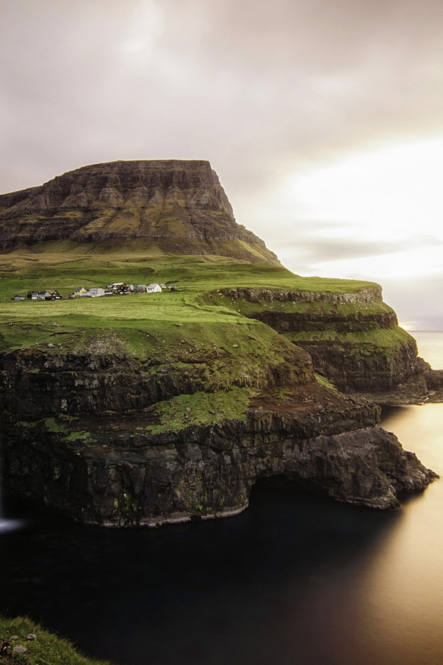 Das Gasadalur west side Faroe Islands Wallpaper 640x960