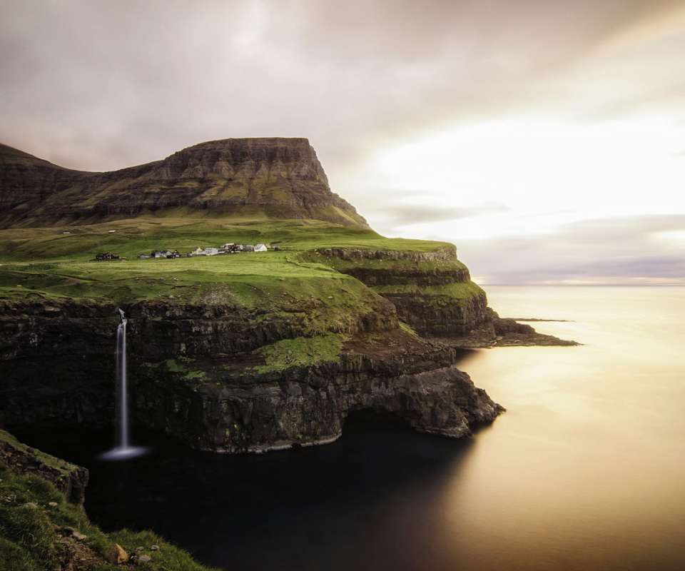 Das Gasadalur west side Faroe Islands Wallpaper 960x800