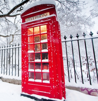 English Red Telephone Booth sfondi gratuiti per iPad mini