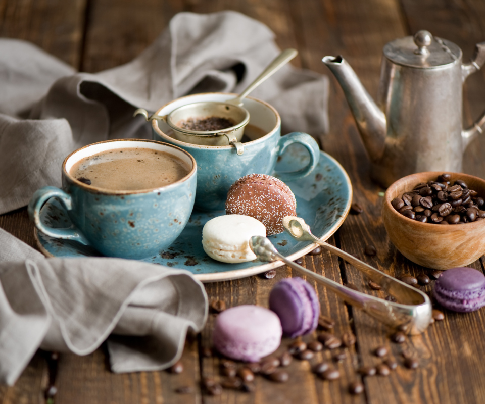 Vintage Coffee Cups And Macarons wallpaper 960x800