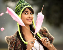 Das Katrina Kaif, Mere Brother Ki Dulhan Wallpaper 220x176