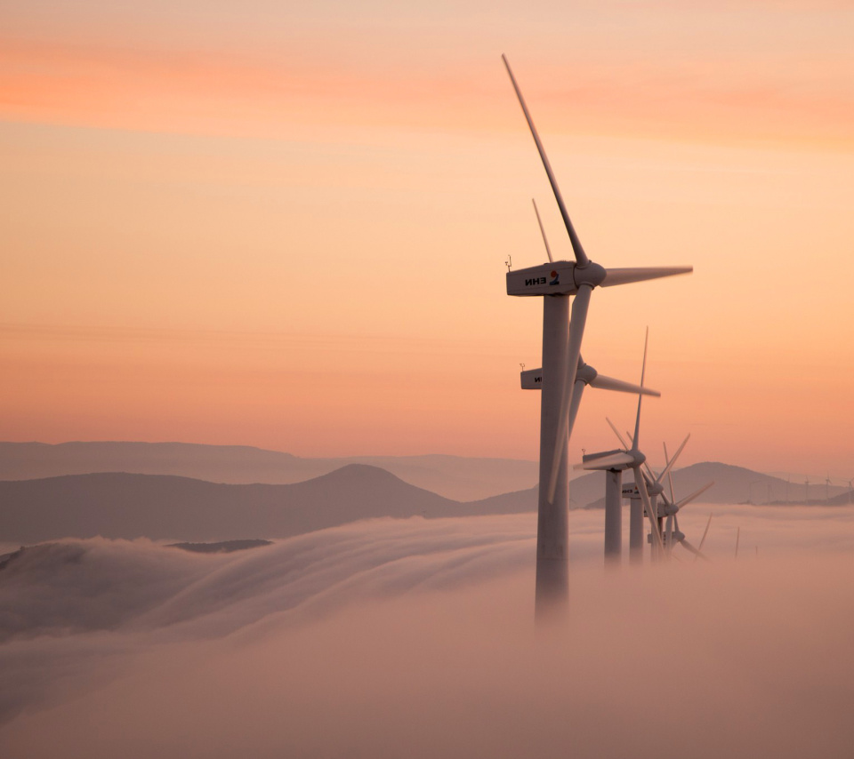 Fondo de pantalla Dutch Wind power Mills for electricity 960x854