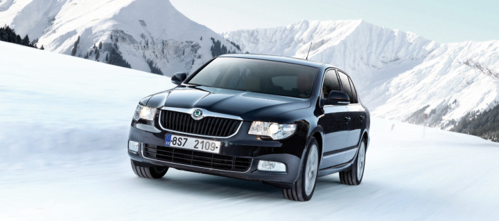 Skoda Superb screenshot #1 720x320