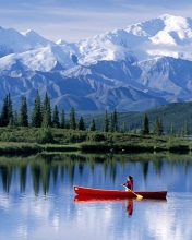 Canoe In Mountain Lake screenshot #1 176x220