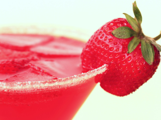 Sfondi Strawberry Cocktail 320x240