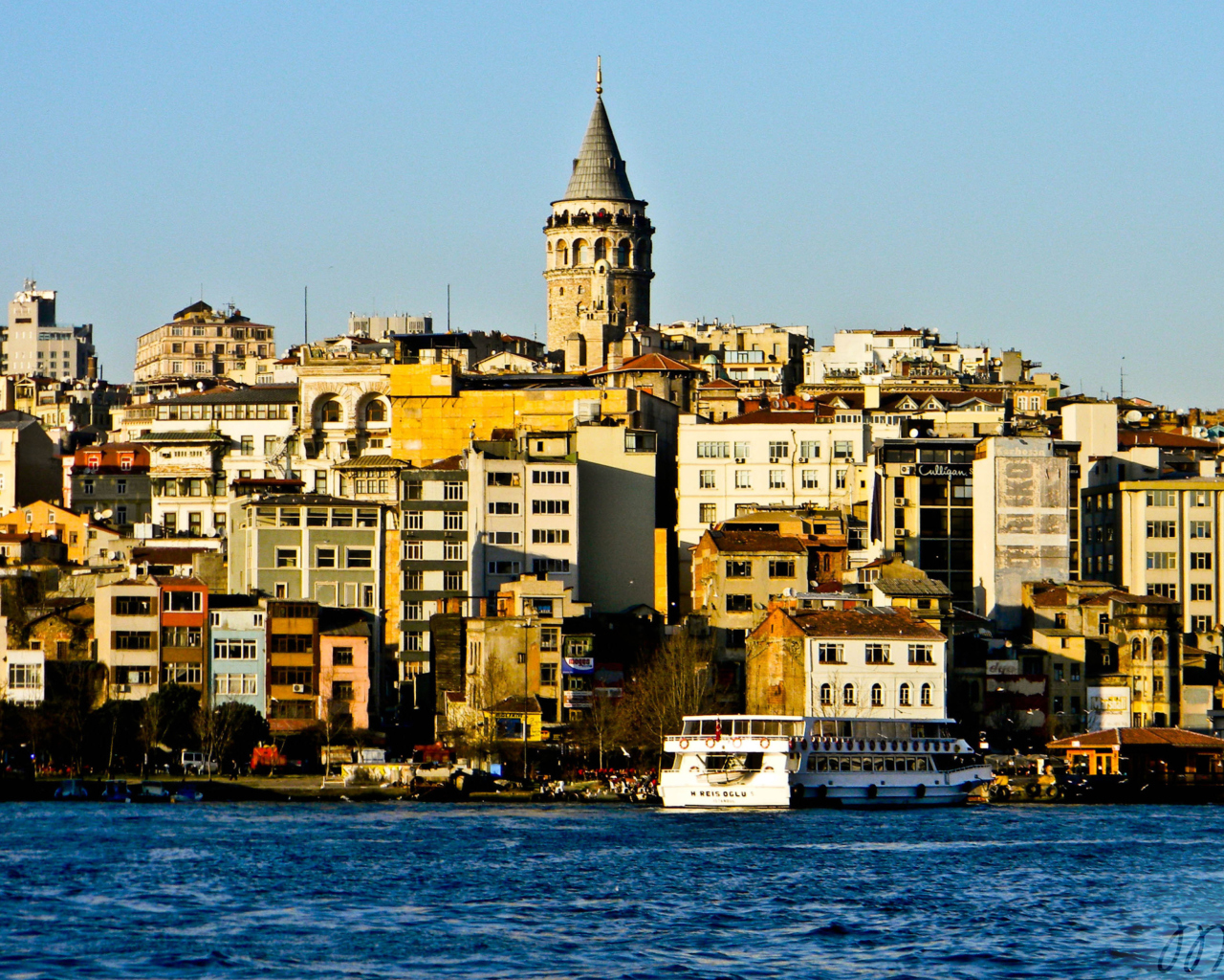 Galata Tower wallpaper 1280x1024