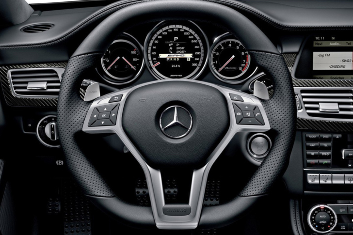 Screenshot №1 pro téma Mercedes Benz CLS