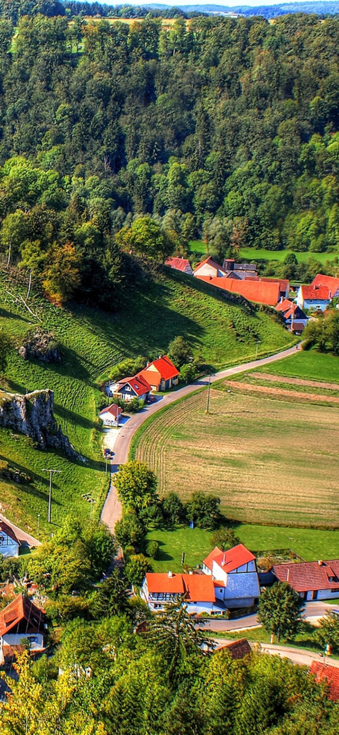 Village in Denmark screenshot #1 1170x2532