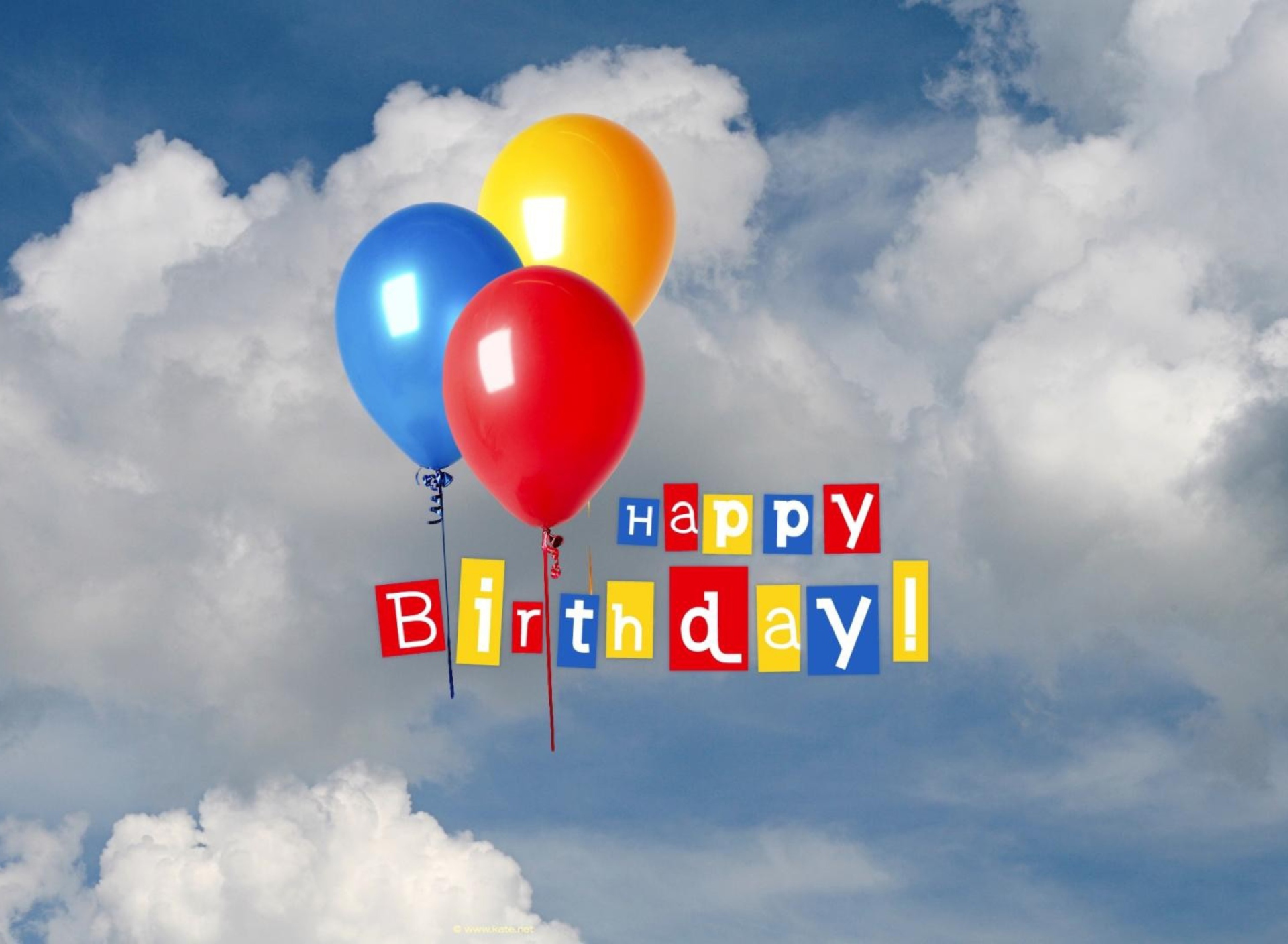 Обои Happy Birthday Balloons 1920x1408