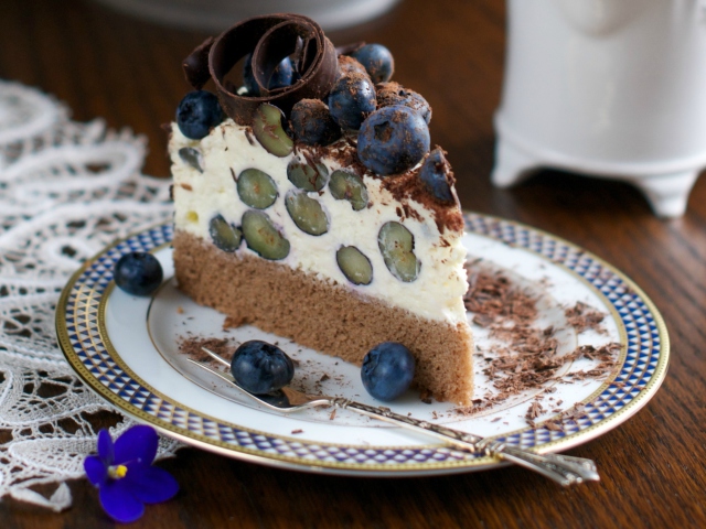 Das Blueberry Cake Wallpaper 640x480