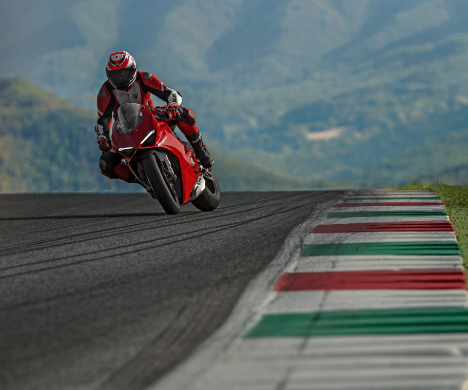 Screenshot №1 pro téma Ducati Panigale V4 2018 Sport Bike 960x800